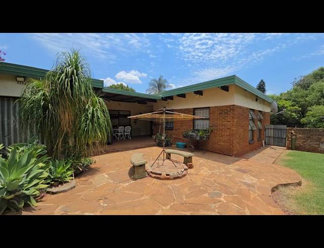 4 BEDROOM HOUSE FOR SALE IN DORANDIA